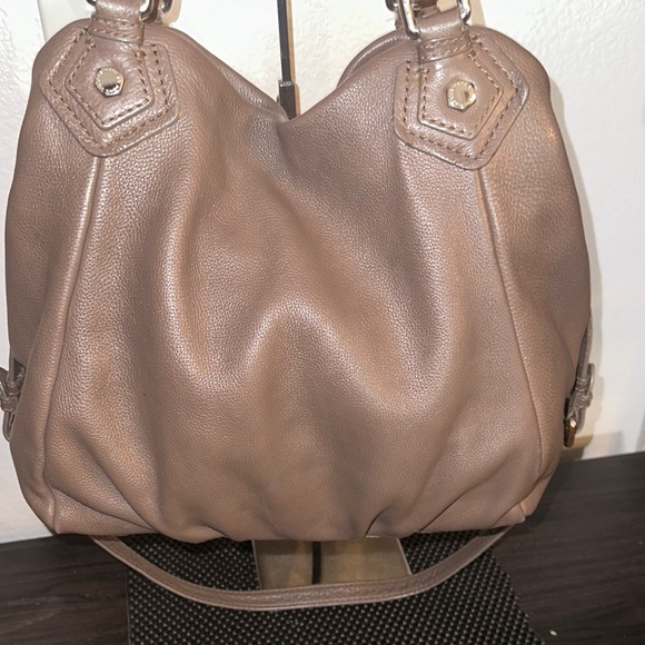 Marc by Marc Jacobs Classic Q Francesca Taupe Pebbled Leather Tote Hobo - Picture 10 of 16